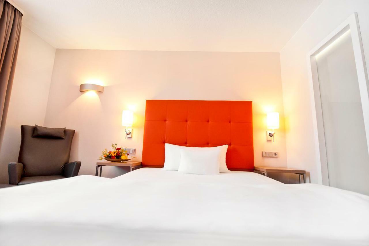 Hotel Gasthof Raab Σβάμπαχ Εξωτερικό φωτογραφία