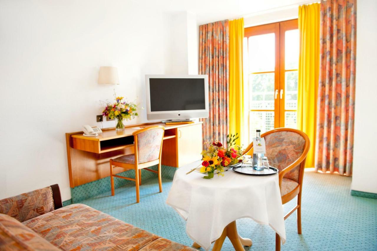 Hotel Gasthof Raab Σβάμπαχ Εξωτερικό φωτογραφία